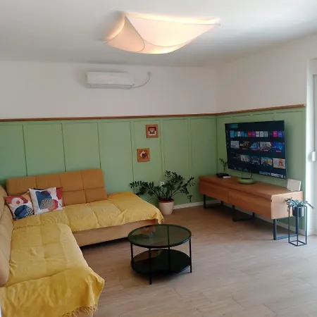 Lägenhet Roza Prožura