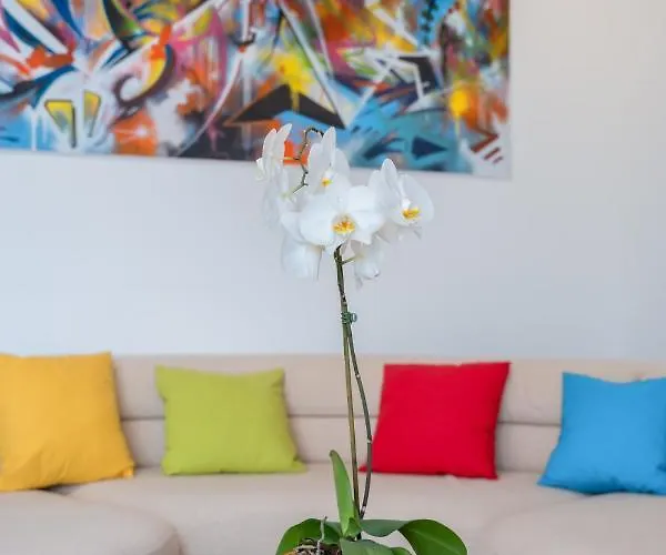 アパート Roza Prožura